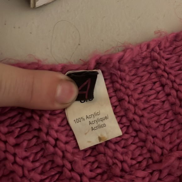 Women’s Scarf. Worn a few times - Picture 2 of 2